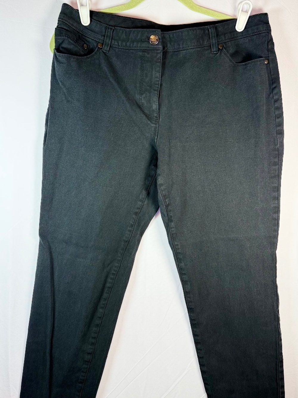 CHICO'S So Slimming Black Jeans Inner Panel Slims Tummy, M 12/14